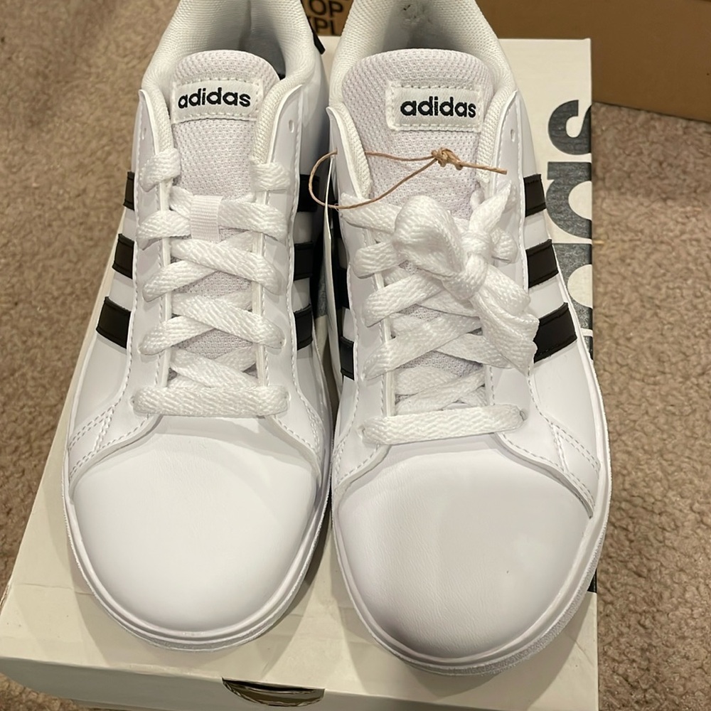 NWT adidas grand court sneakers, white & black, kids 3